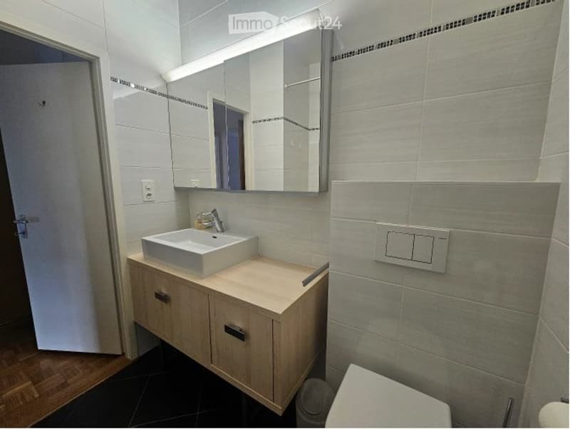Appartement de 3,5 pièces, 3ème étage, 69 m2, balcon 11 m2 (9)