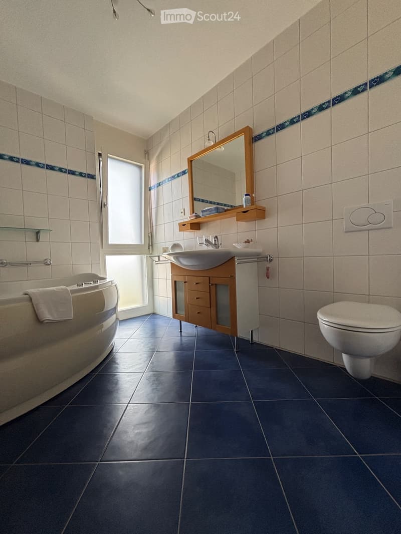 Chambre meublée Parking Ménage Colocation personnes actives (2)