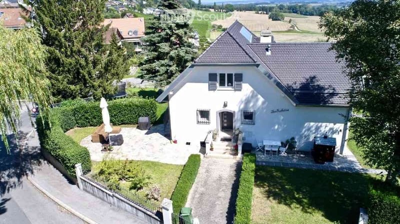 Belle maison mitoyenne de 5.5 pièces (1)