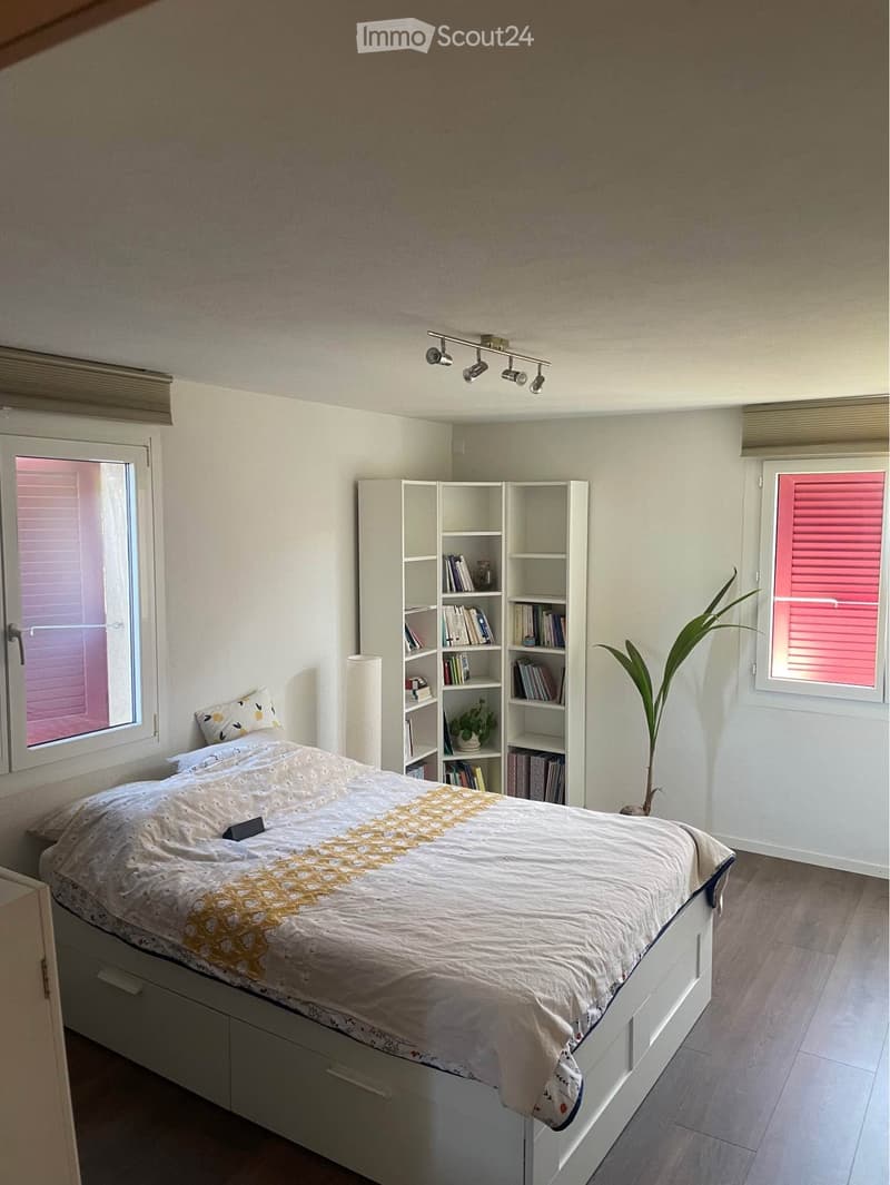 GRANDE CHAMBRE DANS VILLA EN COLOCATION - CHESEAUX/ LAUSANNE (1)