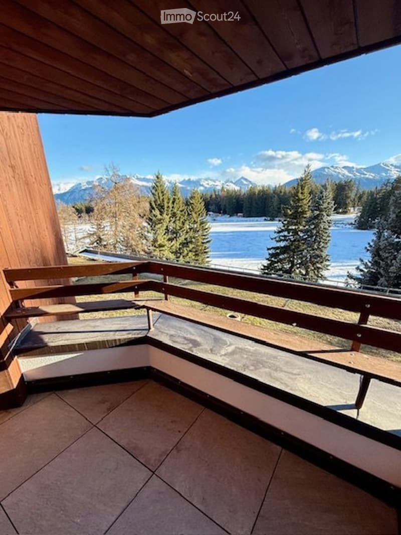 Superbe studio meublé avec piscine et vue Lac Moubra (5)