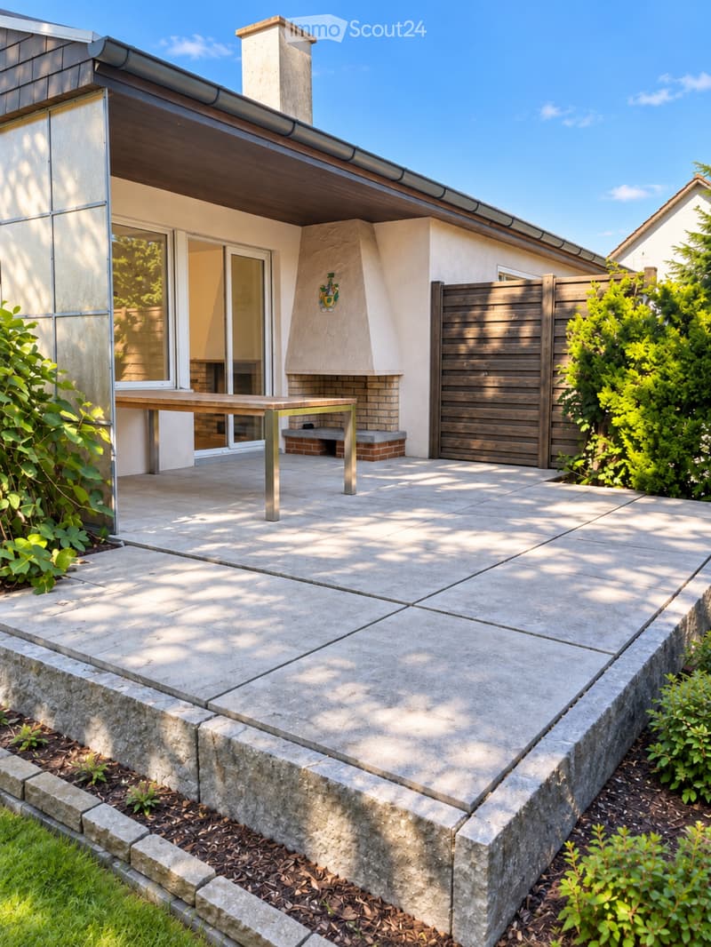 Zu vermieten - Haus mit Garten, Terrasse und Garage (5)