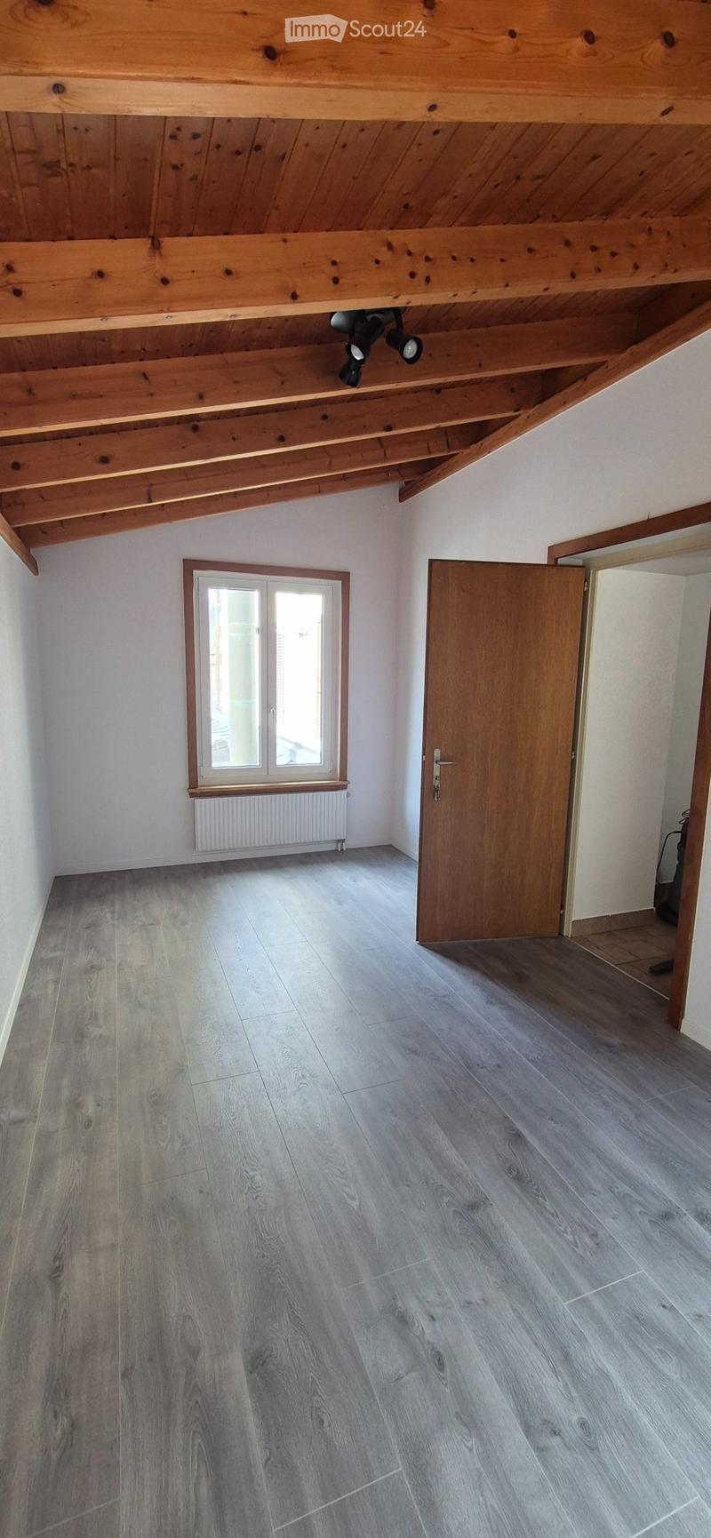 Bel appartement de 4,5 pces à Noiraigue (4)
