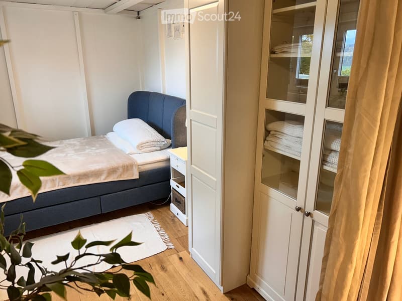 Möblierte Kleinw 30m2 mit 10m2 Sitzplatz. Top Lage! Am Wald! (11)