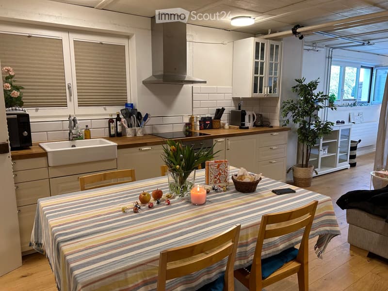Möblierte Kleinw 30m2 mit 10m2 Sitzplatz. Top Lage! Am Wald! (2)