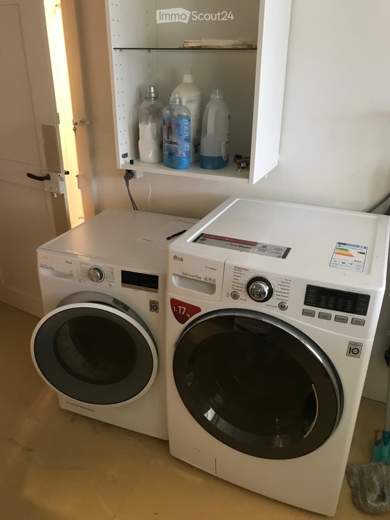 Möblierte Kleinw 30m2 mit 10m2 Sitzplatz. Top Lage! Am Wald! (8)