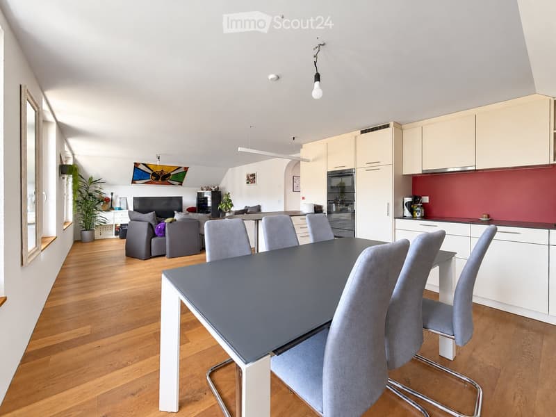 Schöne 4.5-Zimmerwohnung zentral in Langnau (1)