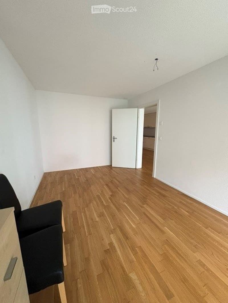 2,5-Zimmer-Wohnung: Mietvertragsübernahme (4)