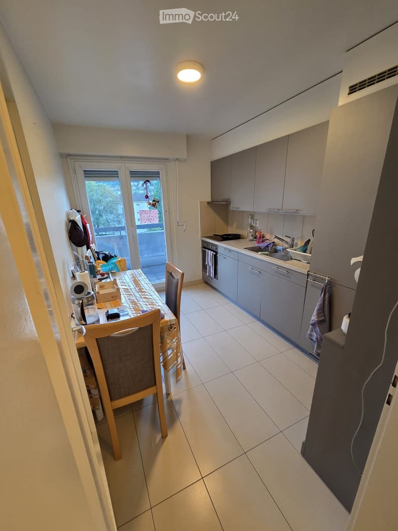 Appartement attique 2,5 pièces à Monthey (2)