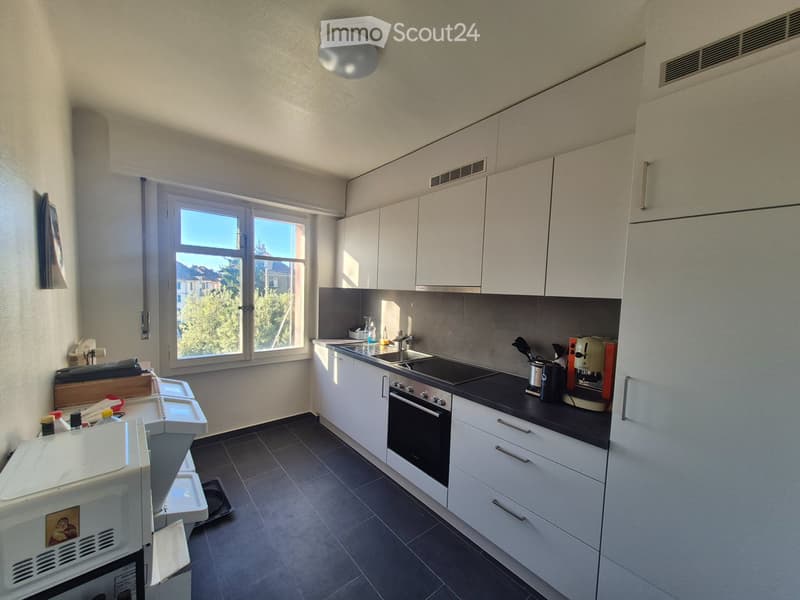 Sous-location - 2.5 pièces meublé avec balcon - Lausanne (3)