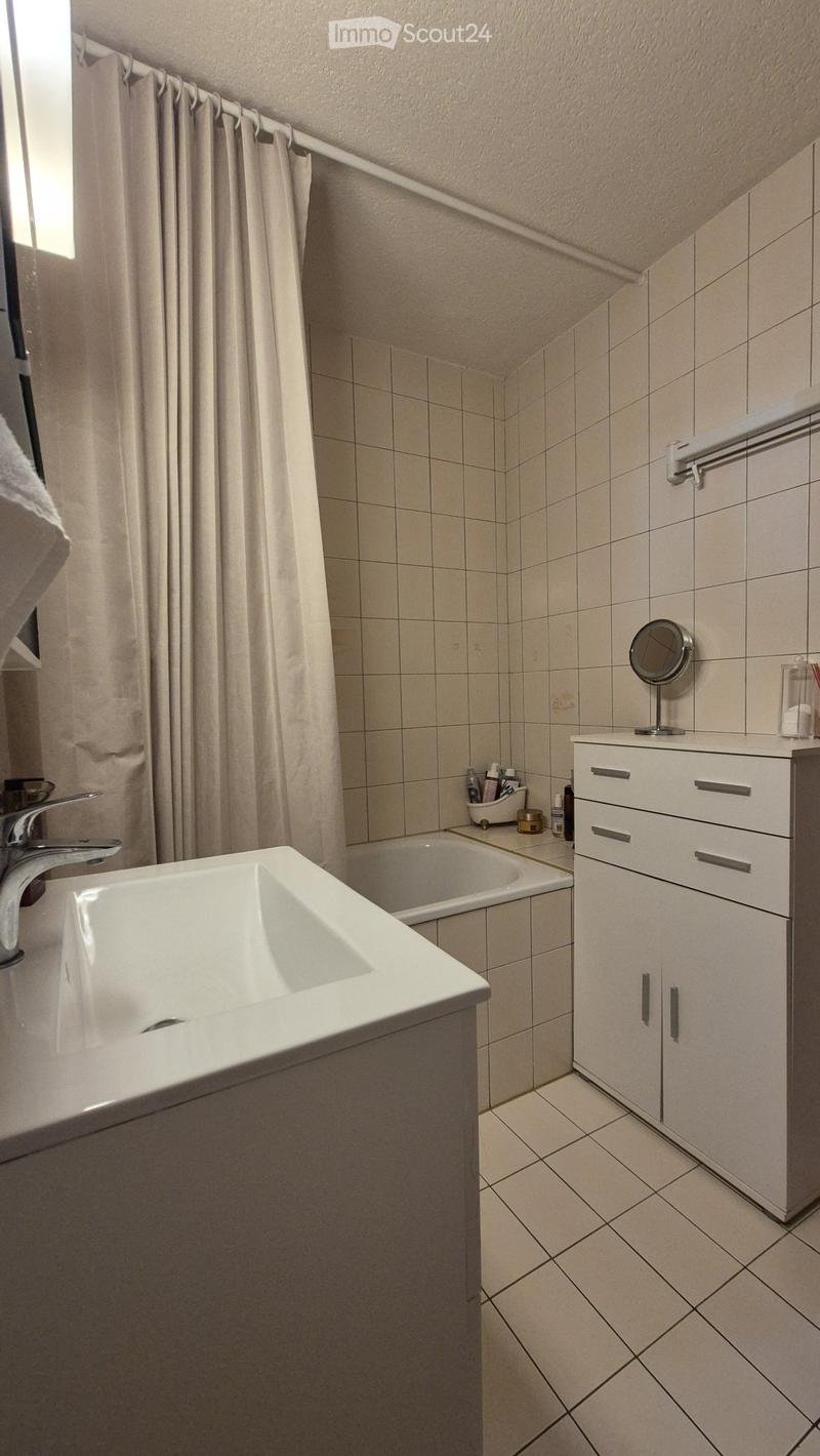 Magnifique appartement, 2.5 p., avec place de parc intérieur (5)