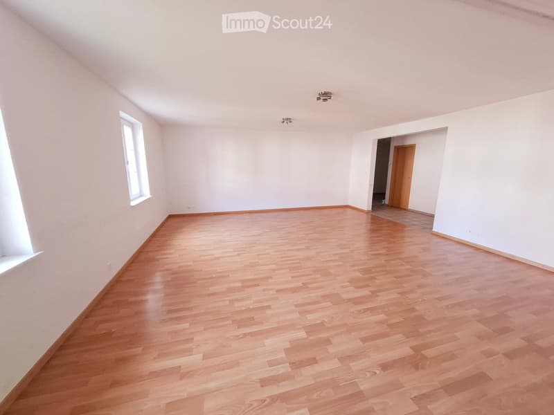 A louer appartement 5.5pce à Prêles (1)