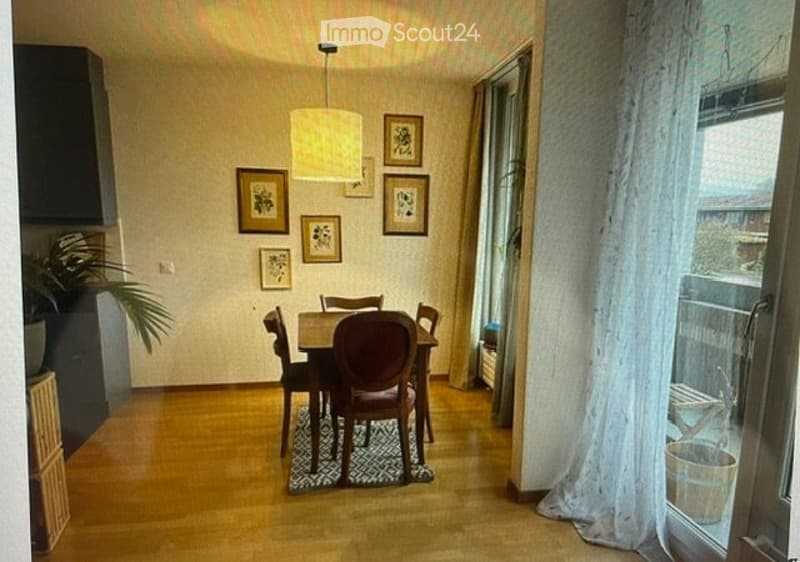 grosse 2.5-Zimmer-Wohnung in Schliern b. Köniz (3)