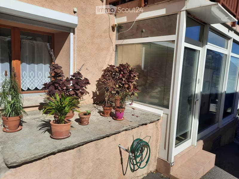 Bel appartement, spacieux, 2,5 pièces + petite véranda (1)