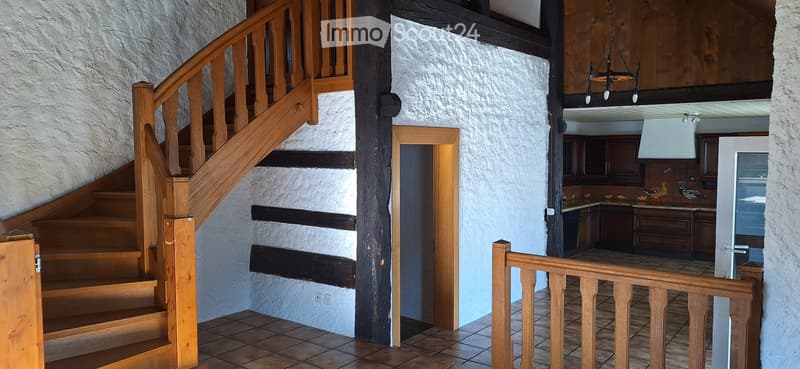 Courtedoux à louer / duplex de 7,5 pièces (216 m²) (3)