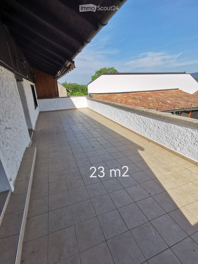 Courtedoux à louer / duplex de 7,5 pièces (216 m²) (5)