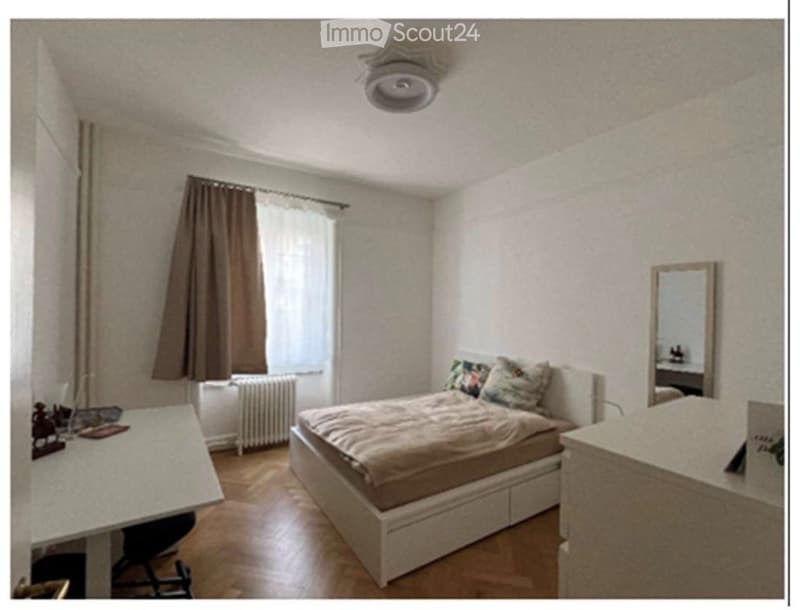 Appartement de 4,5 pièces au rez-de-chaussée supérieur (6)