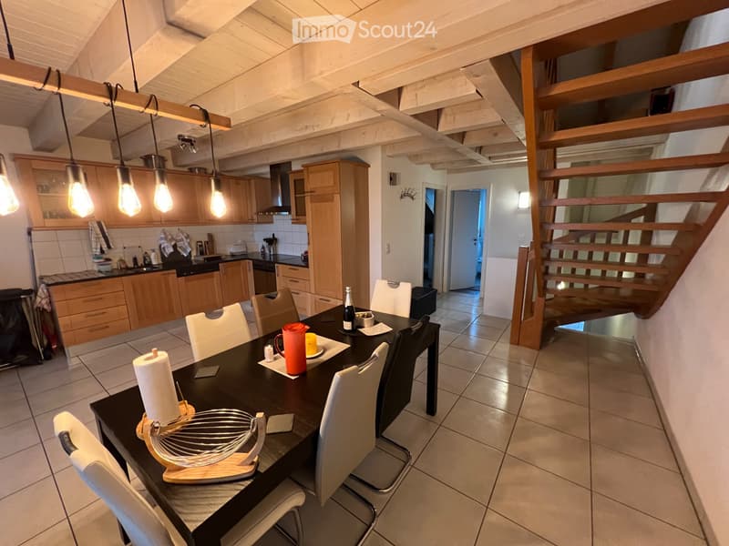 Duplex 3,5 pièces meublé à Neyruz sans vis-à-vis avec vue (2)