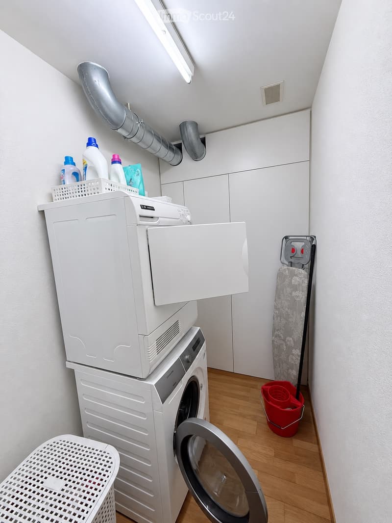 Appartement de 2,5 pièces à Bienne CHF 1542./mois (3)