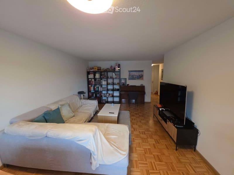 Grande chambre 17m2 à Bussigny-près-Lausanne (3)