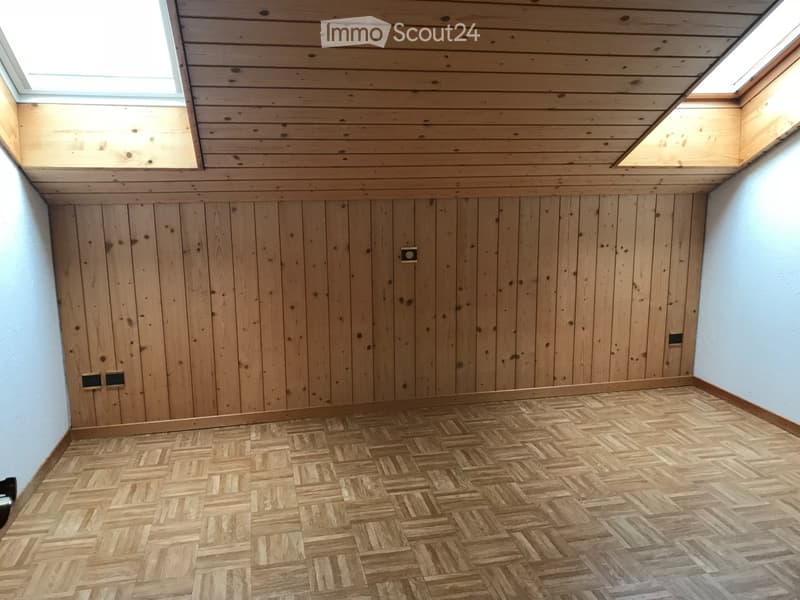 Gepflegte 2 Zimmer-Dachwohnung (4)