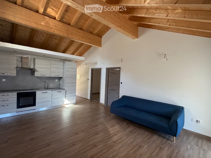À louer Erde Ap. de 3,5 pces  balcon vue sur les montagnes (2)