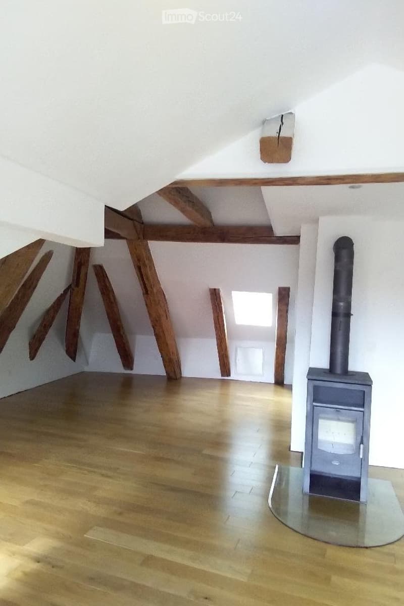 A louer grand 1.5p sous comble - 2520 La Neuveville (4)