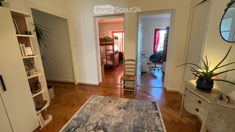 Chambre colocation 3 femmes - centre de Nyon (3)