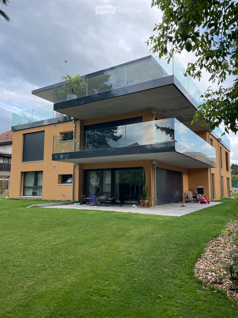 Appartement spacieux, technologie discrète et confort. (3)
