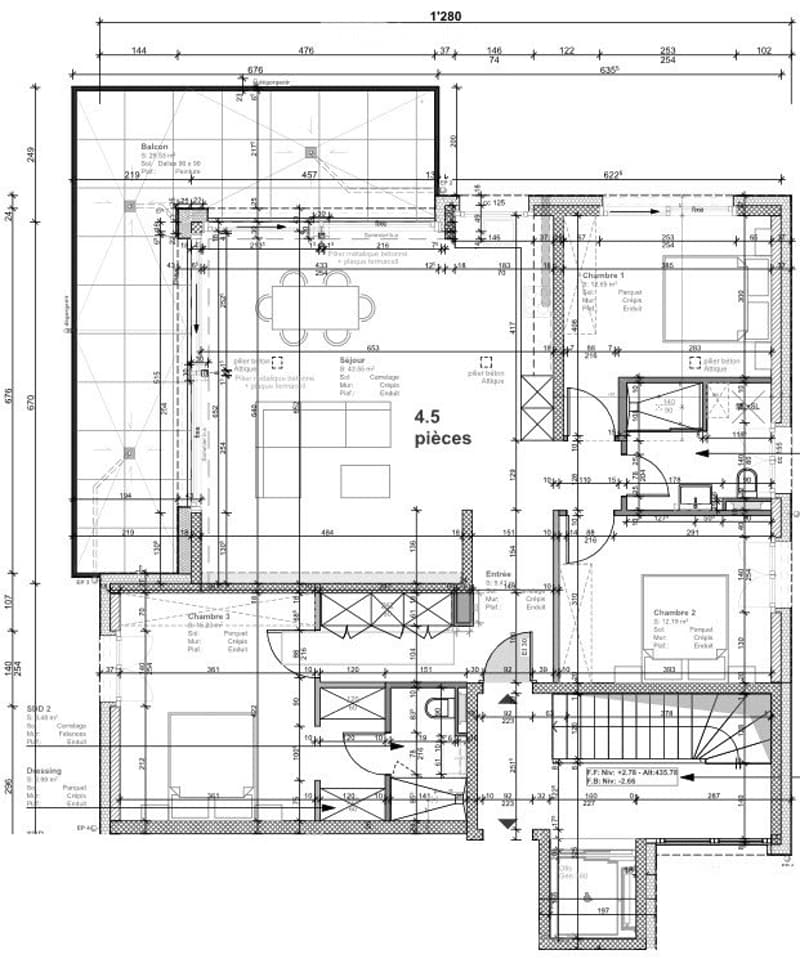 Appartement spacieux, technologie discrète et confort. (4)