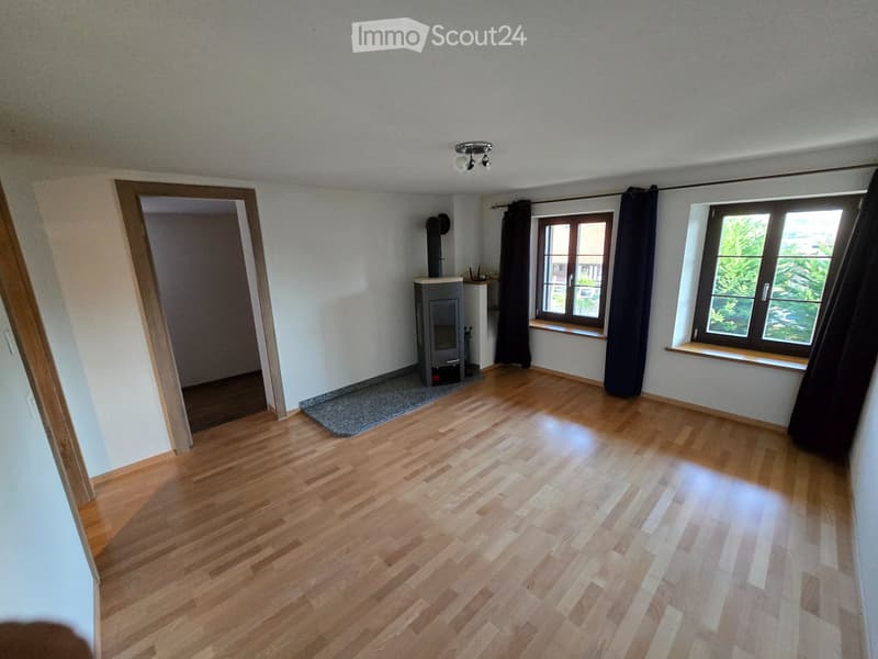 Appartement avec cachet de 215 m2 disponible de suite (2)