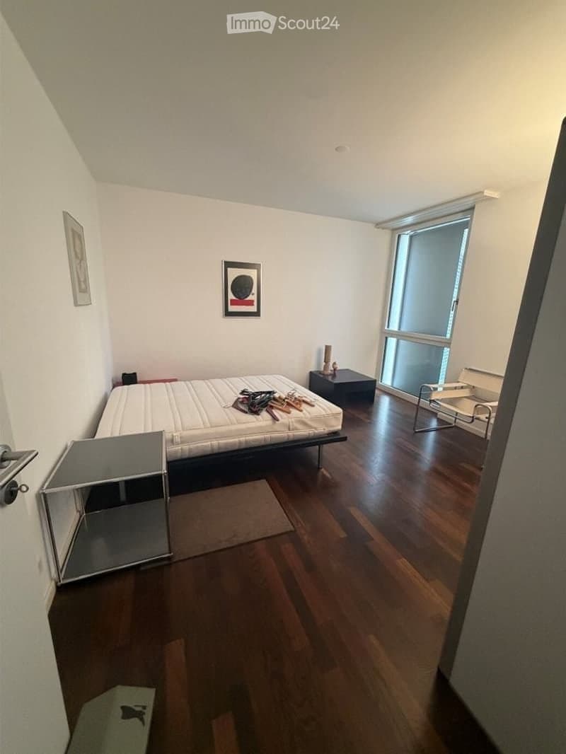Charmante 3,5-Zimmer-Wohnung (81 m²) in Bronschhofen (2)