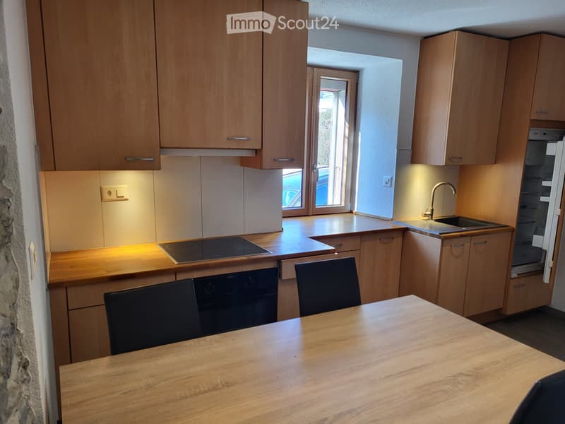 2,5 pcs, 50m2, 1200 CHF, 1.01.2027 (4)