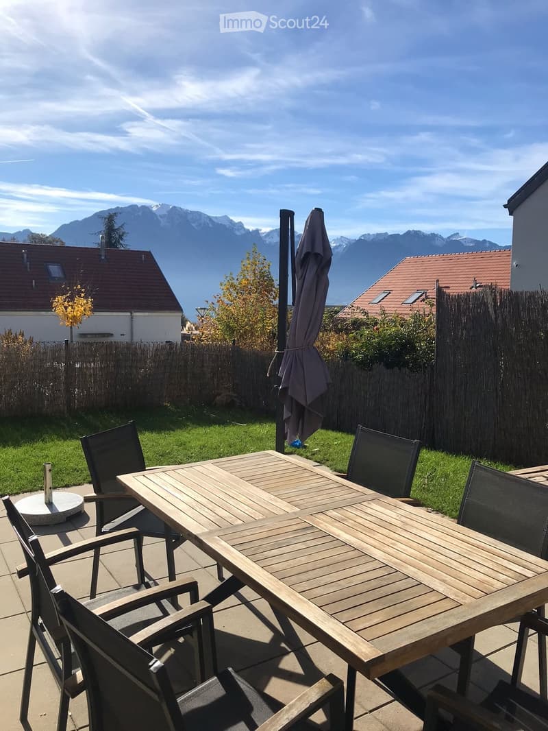 Villa mitoyenne | 4,5 pièces | jardin privatif | vue lac (2)