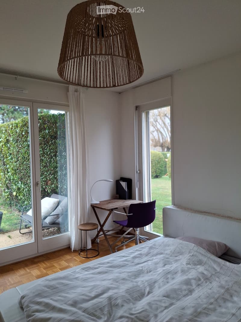 Chambre pour étudiante à louer (4)