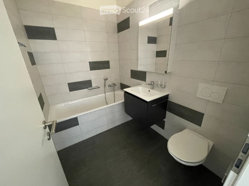 A LOUER appart. 3.5 pces St-Imier (2)