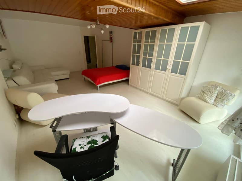 Chambre meublée à louer (1)