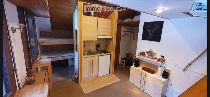 Studio meublé avec mezzanine à louer à lannée Anzère (2)