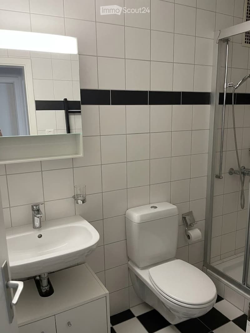 Appartement lumineux de 3.5 pièces avec balcon à Fribourg (4)