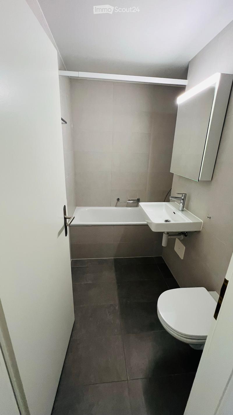 Reprise de bail appartement de 3.5 pièces de 80 m2 (4)