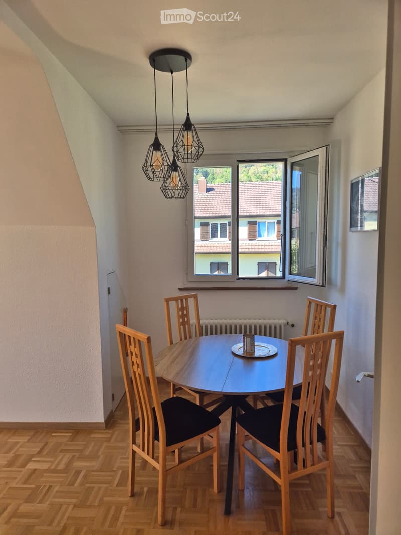 Magnifique 3.5 pièces / Charmante 3.5-Zimmer-Wohnung Biel (4)