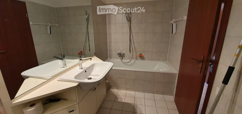 Magnifique appartement 3.5 en attique avec vue dégagée (2)