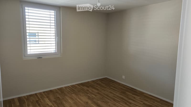 Attique 2.5 pièces | Terrasse | 2 places de parc | Uvrier (3)