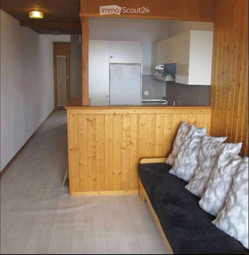 Joli studio à louer (1.5 pièce), vue sur les Alpes (2)