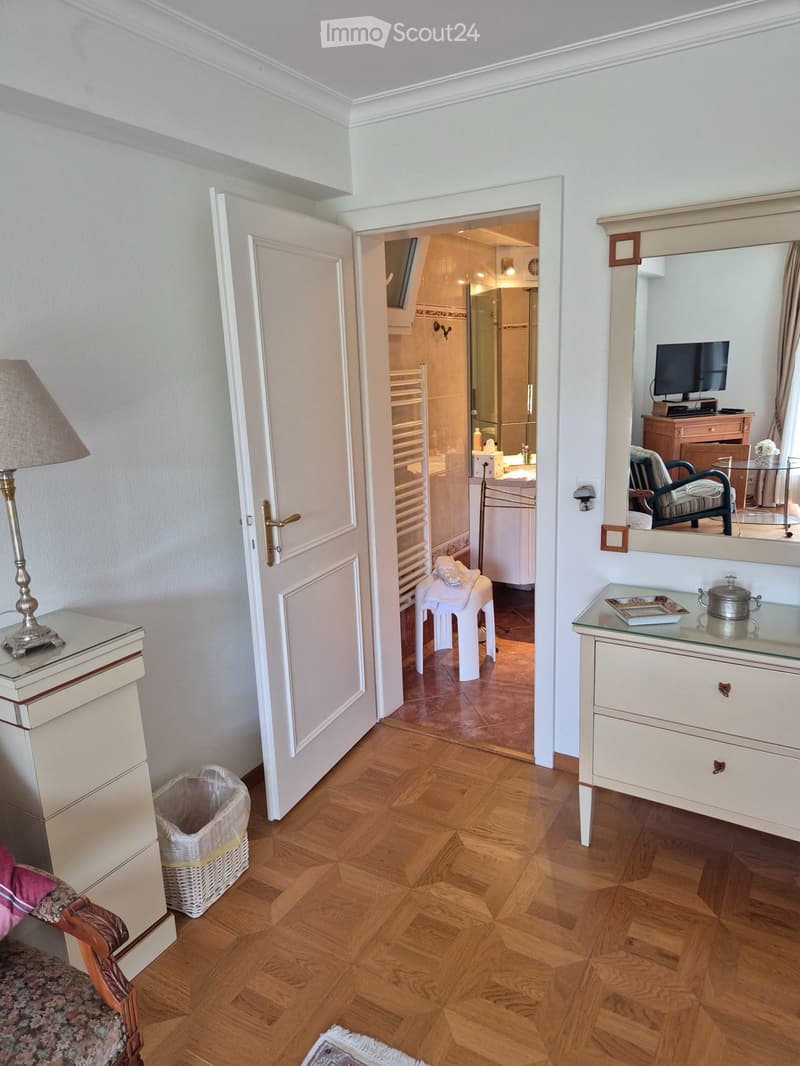 grande chambre meublée (2)