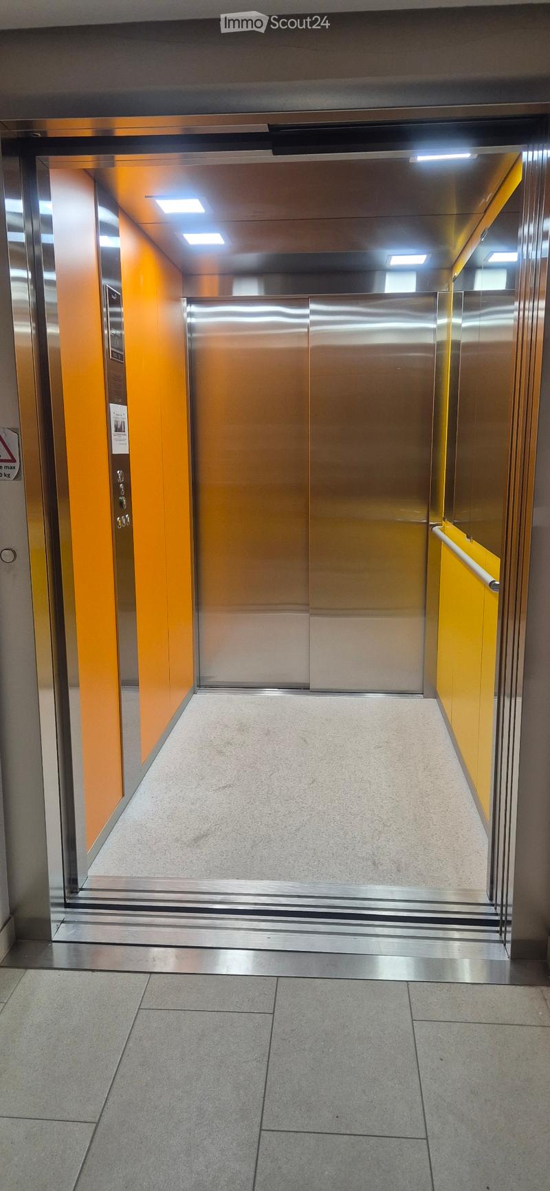 Reprise de bail Local de stockage 14,5m2 Villeneuve (3)