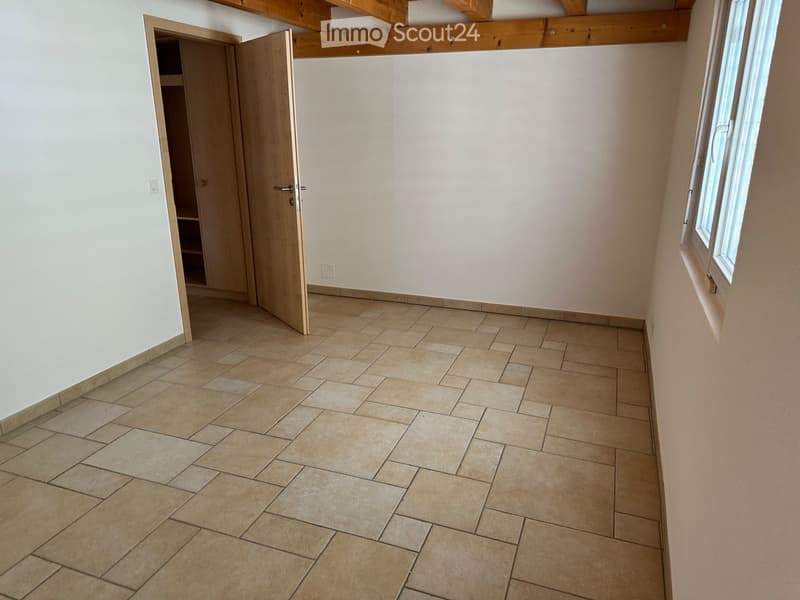 Villa mitoyenne 4,5 p. avec grand jardin à louer à Evionnaz (4)
