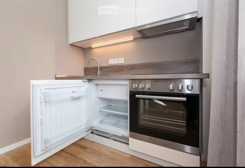 Charmante 2-Zimmer-Wohnung an der Hofstrasse 26 (Zug) (2)