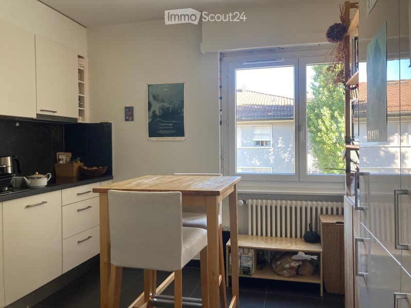 Grand appartement à louer à Chailly (3)