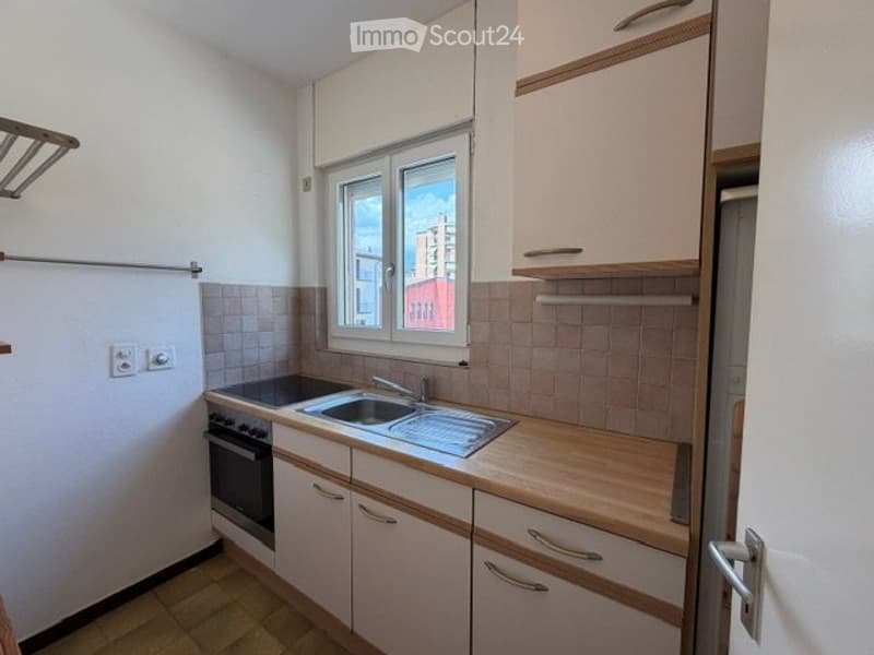 Lugano - Cassarate 1.5 locali con balcone (4)